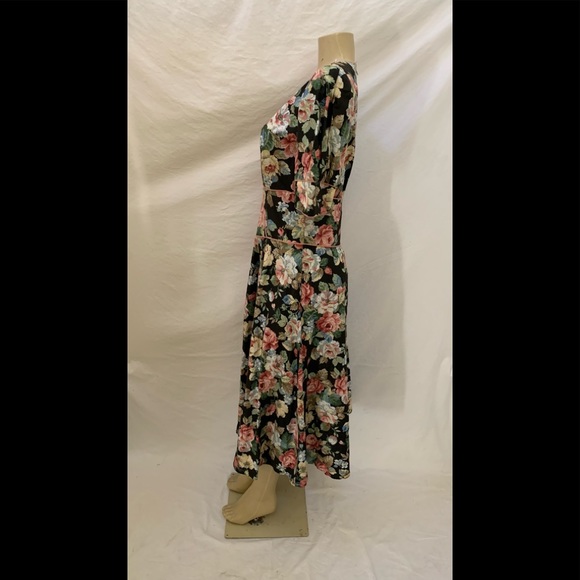 VTG B.G.B Size 10 Multicolored Floral Print Short Sleeve Midi Dress - Picture 6 of 8